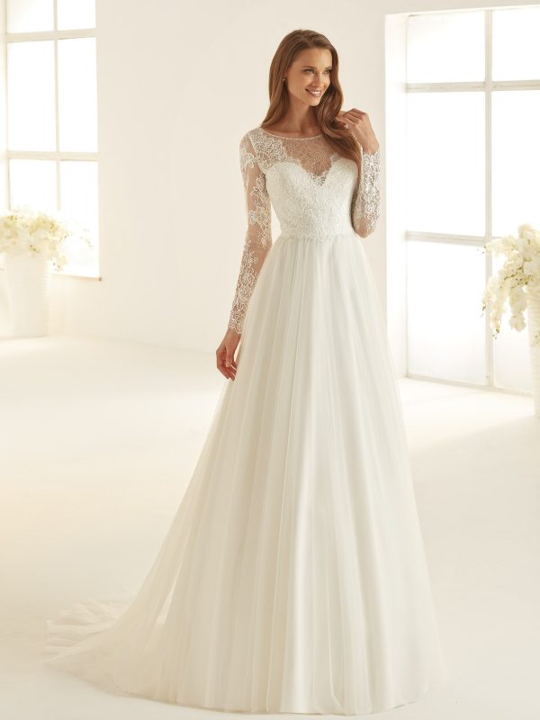 CHRISTINA-Bianco-Evento-bridal-dress-(1)